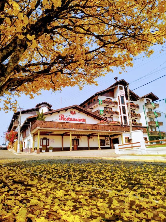 Hotel Tirol Treze Tilias Bagian luar foto