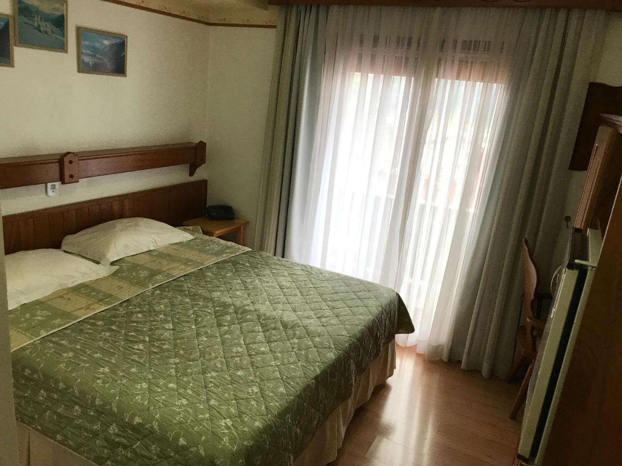 Hotel Tirol Treze Tilias Bagian luar foto